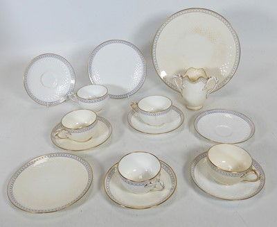 Lot 126 - A collection of Minton porcelain tableware...