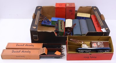 Lot 199 - Two trays containing various Hornby 0 gauge...
