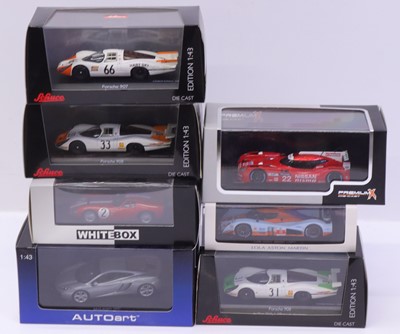 Lot 1916 - Spark, White Box, Premium X and other models...