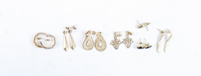 Lot 366 - Assorted 9ct gold and gilt metal ear studs to...