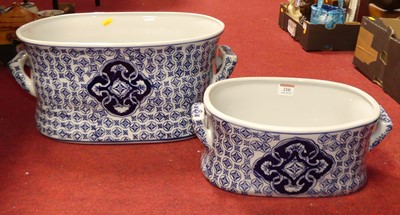 Lot 210 - A reproduction blue & white transfer decorated...