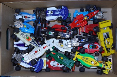 Lot 1505 - A tray of quantity of Scalextric racing cars