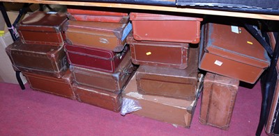 Lot 1524 - A large quantity of vintage suitcases, 20+...