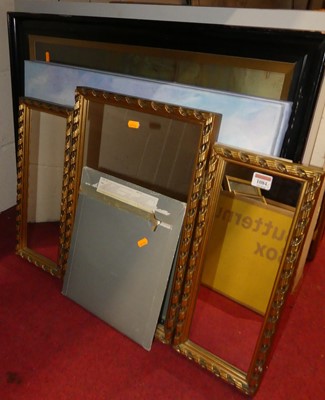Lot 1084 - A gilt composition framed triptych dressing...