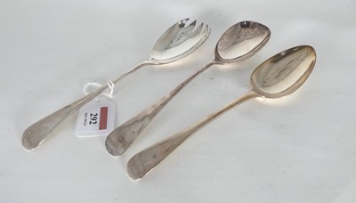 Lot 292 - A pair of George V silver salad servers, maker...