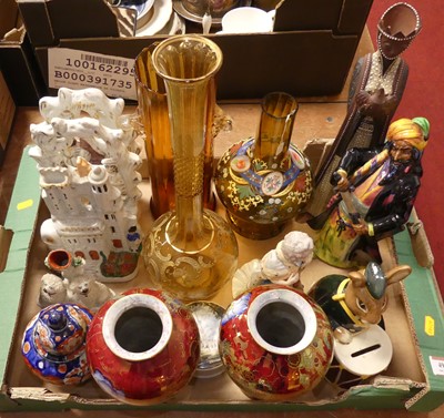 Lot 499 - A collection of ceramics and glass, to include...