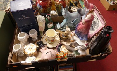 Lot 500 - A collection of ceramics, to include a Royal...