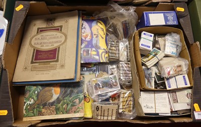 Lot 502 - An extensive collection of cigarette and trade...