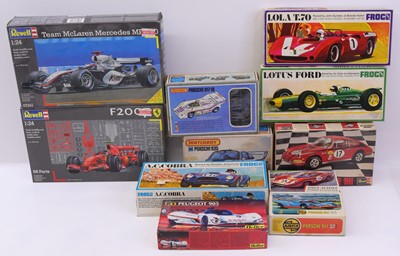 Lot 1665 - A tray containing Revell, Frog, and other...