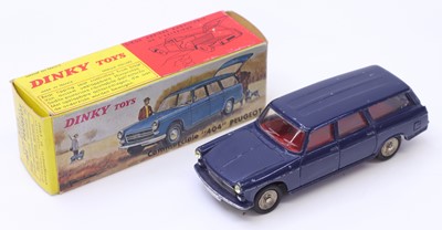 Lot 1017 - French Dinky No.525 Peugeot 404 Commerciale...