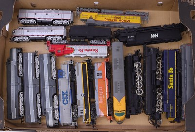 Lot 897 - One tray containing various HO scale American...