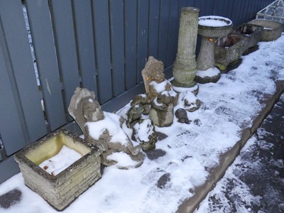 Lot 1473 - Various reconstituted garden stone effects, to...