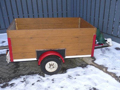 Lot 1475 - A single axle trailer, 154 x 92cm