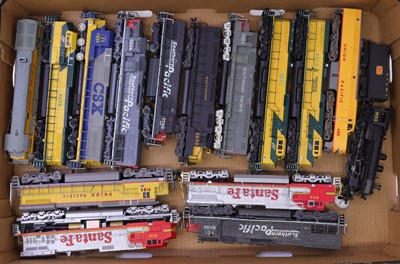 Lot 904 - Tray of various HO scale American Outline...