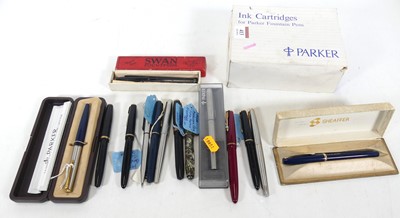 Lot 413 - A Conway Stewart No. 58 fountain pen, having a...