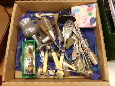 Lot 265 - A collection of silver plated wares and...