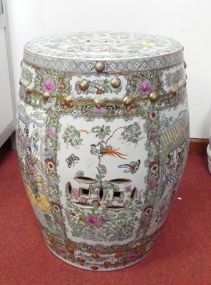 Lot 424 - A contemporary Chinese famille verte garden...