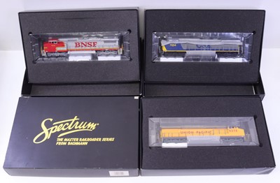 Lot 850 - Bachmann Spectrum HO Scale diesel locomotive...