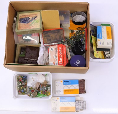 Lot 1514 - Britains Floral Garden collection of...