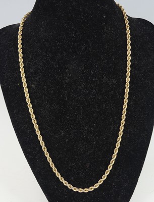 Lot 2506 - A 9ct yellow gold ropetwist chain, with...