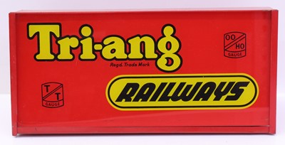 Lot 649 - Triang 00 gauge/TT gauge original counter top...