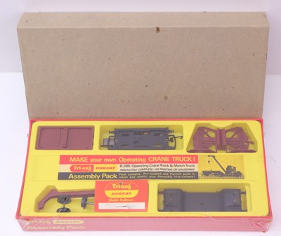Lot 644 - Triang 00 gauge rare assembly pack for an...
