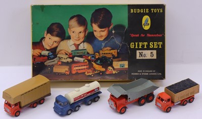 Lot 1421 - Budgie Toys Gift Set No.5 Containing 4...