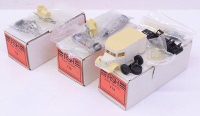Lot 1734 - RSH White metal and resin Fire Model Kit group,...