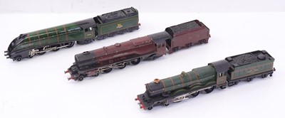 Lot 435 - Three unboxed 3-rail Hornby-Dublo locos &...