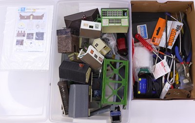 Lot 578 - Large tray containing approx twenty 00-gauge...