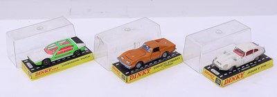 Lot 1121 - Dinky Toys plastic cased group, 3 examples to...