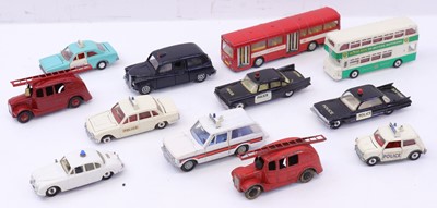 Lot 1116 - 12 various loose Dinky Toy emergency services...