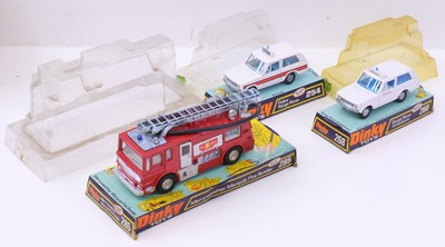Lot 1073 - 3 various bubble packed Emergency Services...