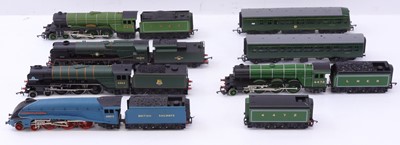 Lot 572 - Six unboxed 00 gauge locos to include a Hornby...