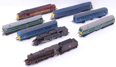 Lot 563 - Seven 00 gauge loose locos to include a Lima...