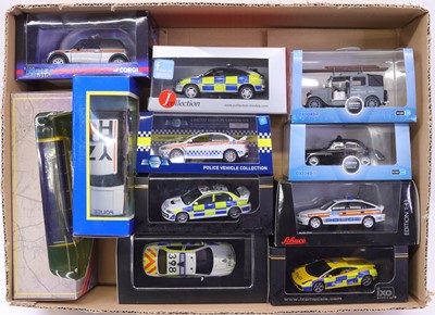 Lot 2002 - 8 various boxed emergency services modern...