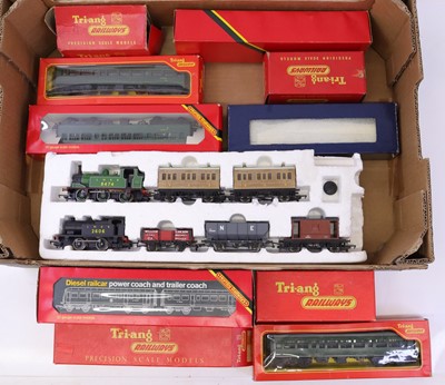 Lot 671 - A collection of various 00 gauge locos to...