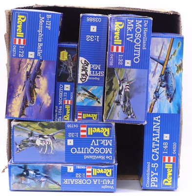 Lot 1668 - A collection of Revell 1/32, 1/48, and 1/72...