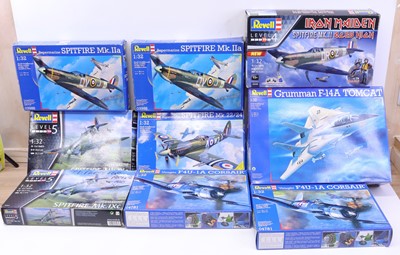 Lot 1670 - Revell 1/32 scale collection of aircraft...