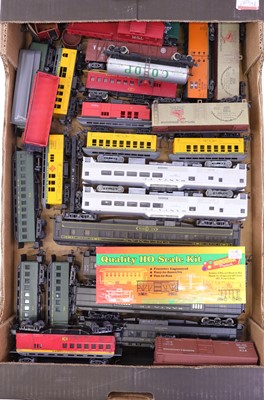 Lot 948 - One tray containing various American HO gauge...