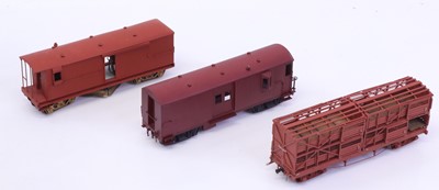 Lot 962 - New Zealand Railways S scale bogie wagons to...