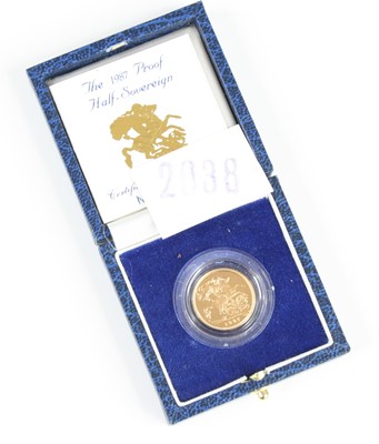 Lot 2033 - Great Britain, 1987 gold proof half sovereign,...