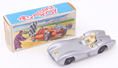Lot 1426 - Crescent Toys No.1284 Mercedes Benz 2.5 Litre...