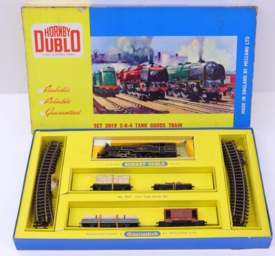 Lot 397 - Hornby Dublo 2 rail set 2019, 2-6-4 tank goods...
