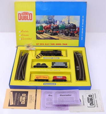 Lot 394 - Hornby Dublo 2 rail set 2016, comprising a 0-6-...