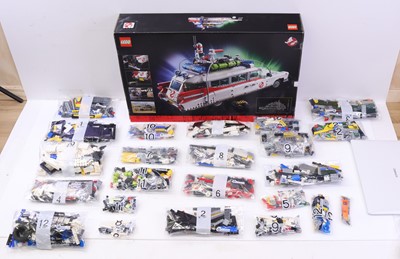 Lot 1595 - Lego Icons No. 10274 Ghostbusters Ecto 1,...