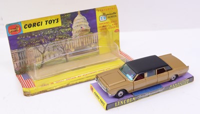 Lot 1245 - Corgi Toys No. 262 Lincoln Continental...