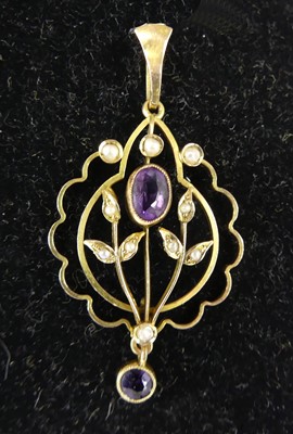 Lot 2642 - An Edwardian yellow metal openwork pendant,...