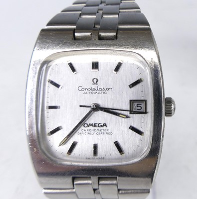 Lot 2653 - A gentleman's Omega Constellation Automatic...
