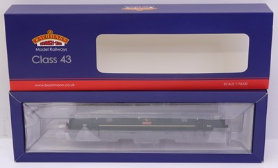 Lot 515 - Bachmann 00 Gauge Class 43 Warship in BR green,...